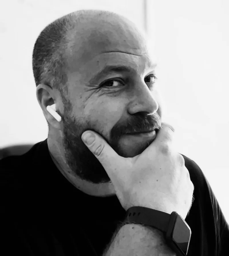 Retrato en blanco y negro de Nicolás Ramos